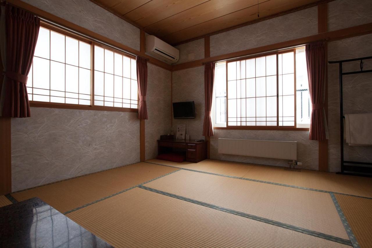 Pension Jokura Hakodate Bagian luar foto