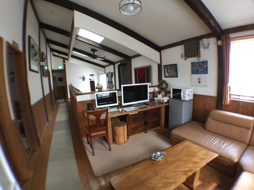 Pension Jokura Hakodate Bagian luar foto