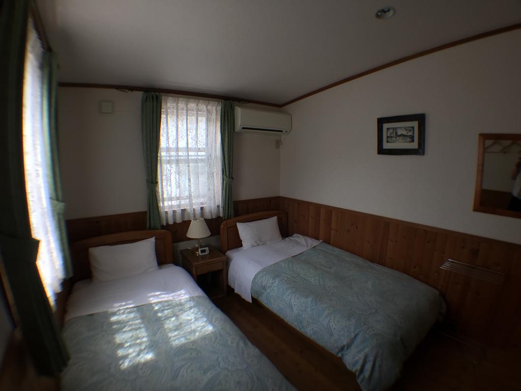 Pension Jokura Hakodate Bagian luar foto