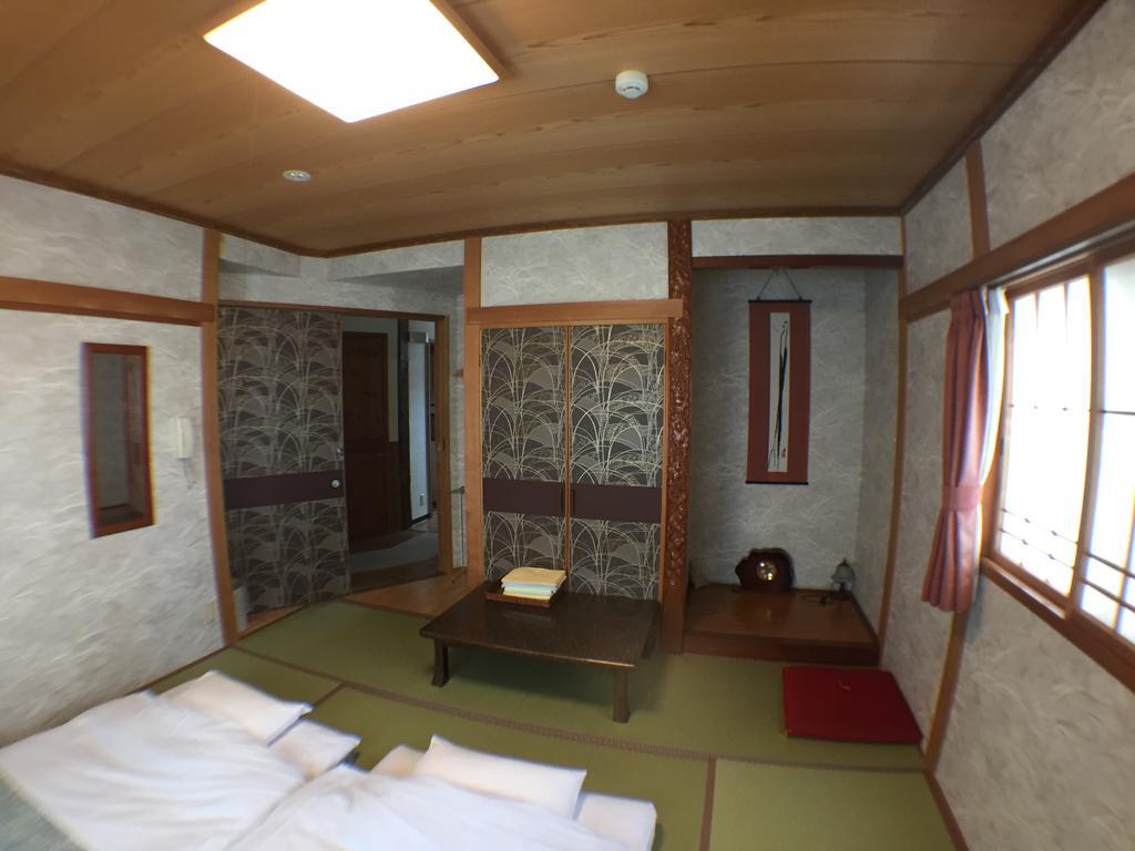 Pension Jokura Hakodate Bagian luar foto